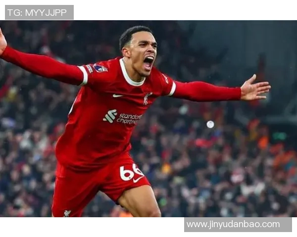 当前全球最受关注的足球明星是谁引发了球迷热议