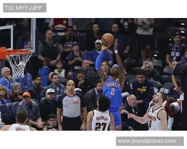 亚历山大与莱文的巅峰对决谁将赢得最终荣耀之战