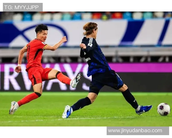 国足对韩国比赛实时比分更新及精彩瞬间回顾